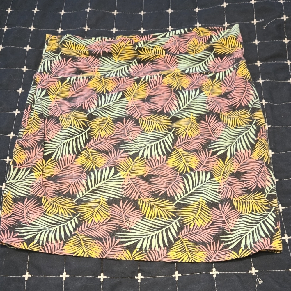 Charlotte Russe Multicolor Leaf Print Mini Skirt